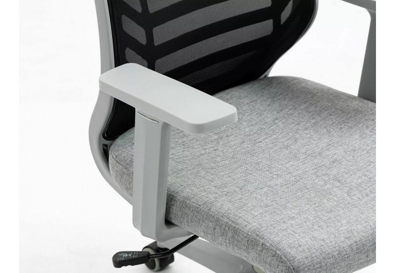 Fotel obrotowy Q-320 Czarny-Szary