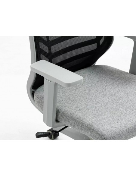 Fotel obrotowy Q-320 Czarny-Szary