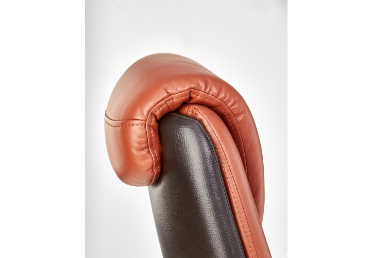 Fotel obrotowy Calvano