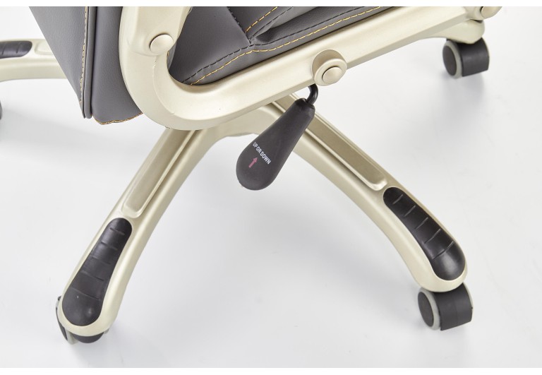 Fotel obrotowy Desmond